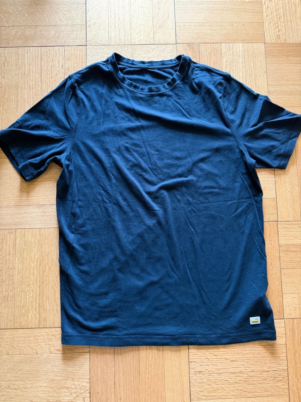 Vuori Tuvalu Navy Short Sleeve Crew Tee